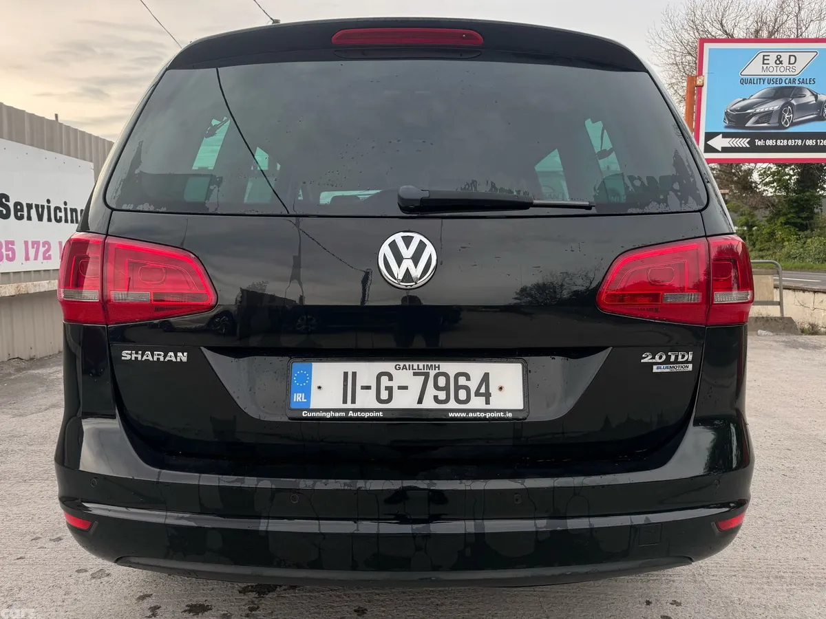 Volkswagen Sharan MPV, Diesel, 2011, Black