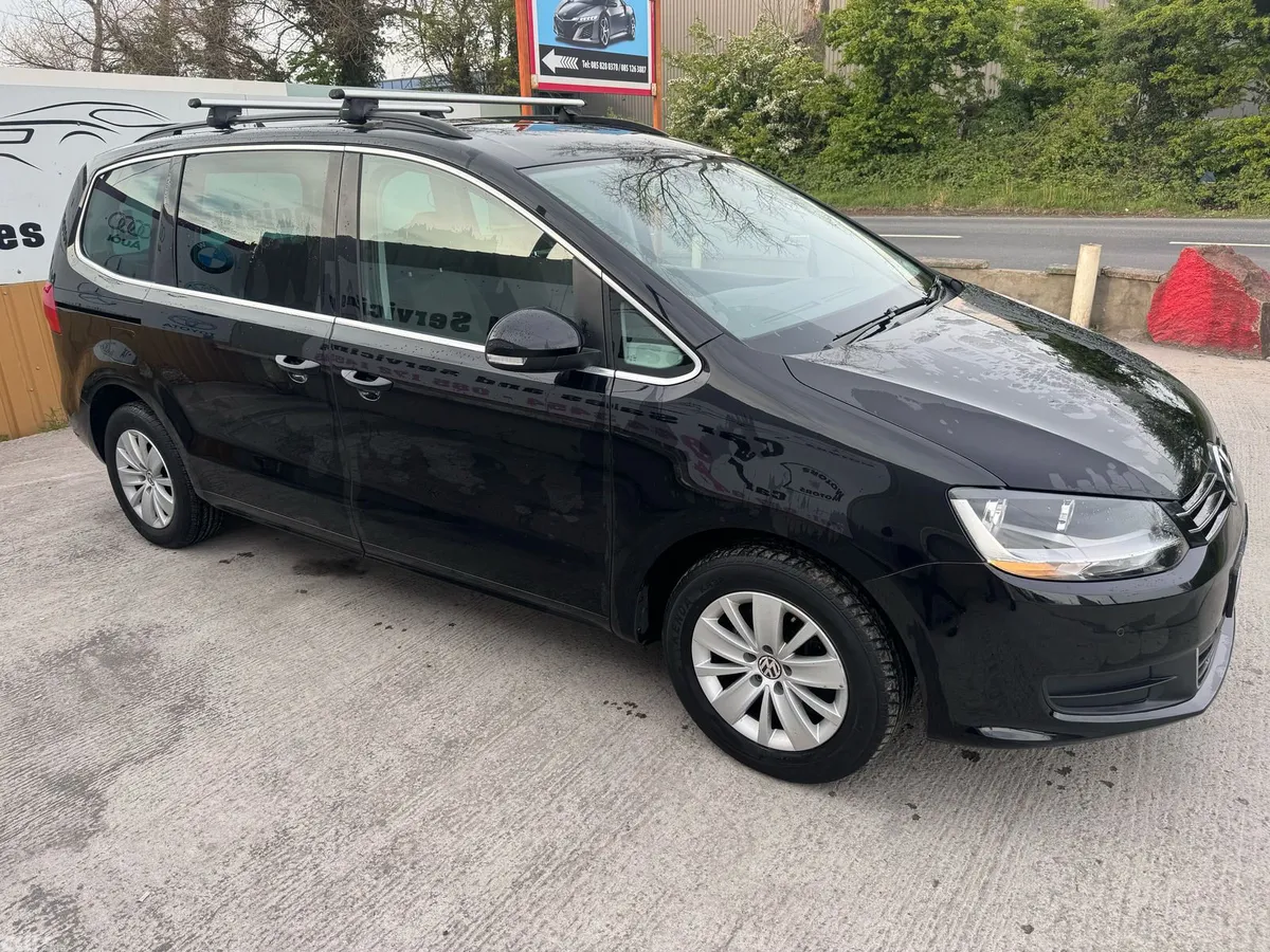 Volkswagen Sharan MPV, Diesel, 2011, Black
