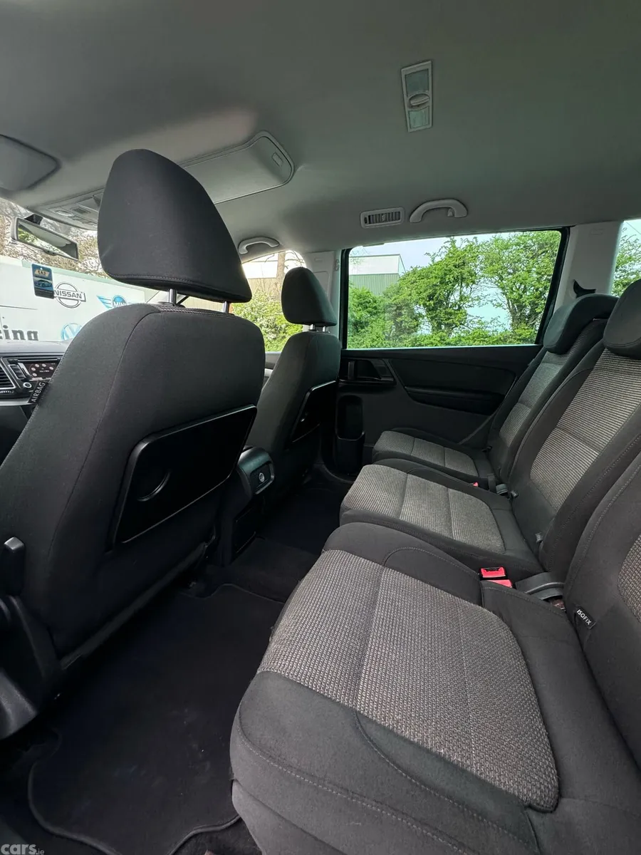 Volkswagen Sharan MPV, Diesel, 2011, Black