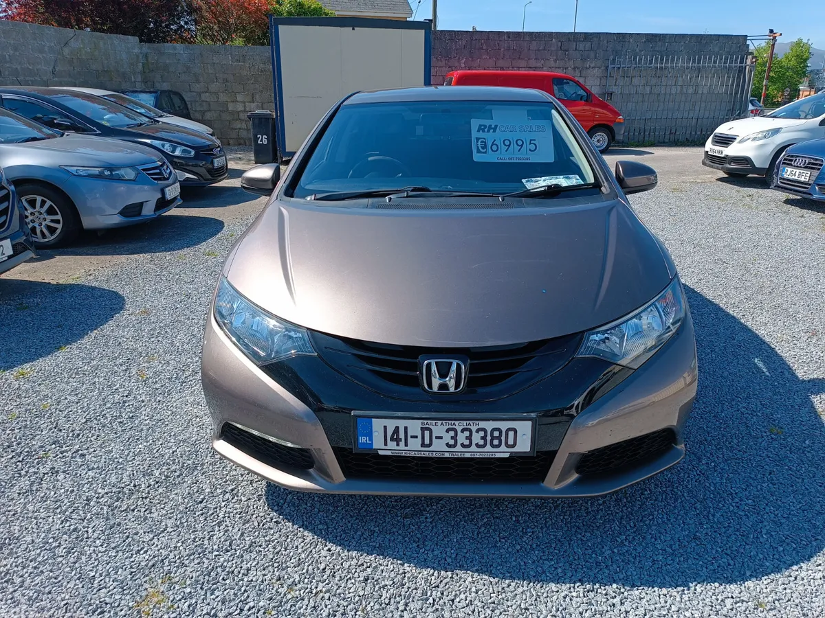 Honda Civic Hatchback, Diesel, 2014, Brown