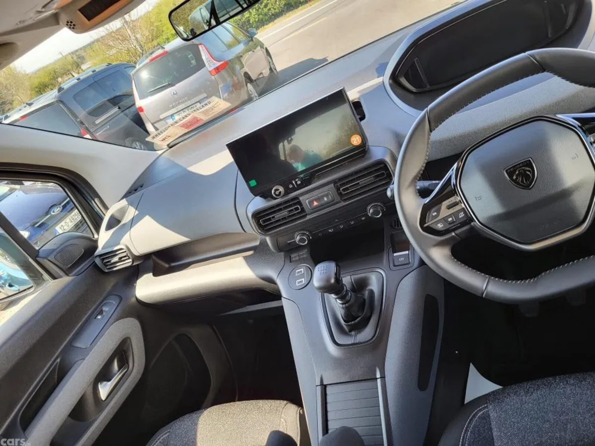 Peugeot Rifter MPV, Diesel, 2026, Blue