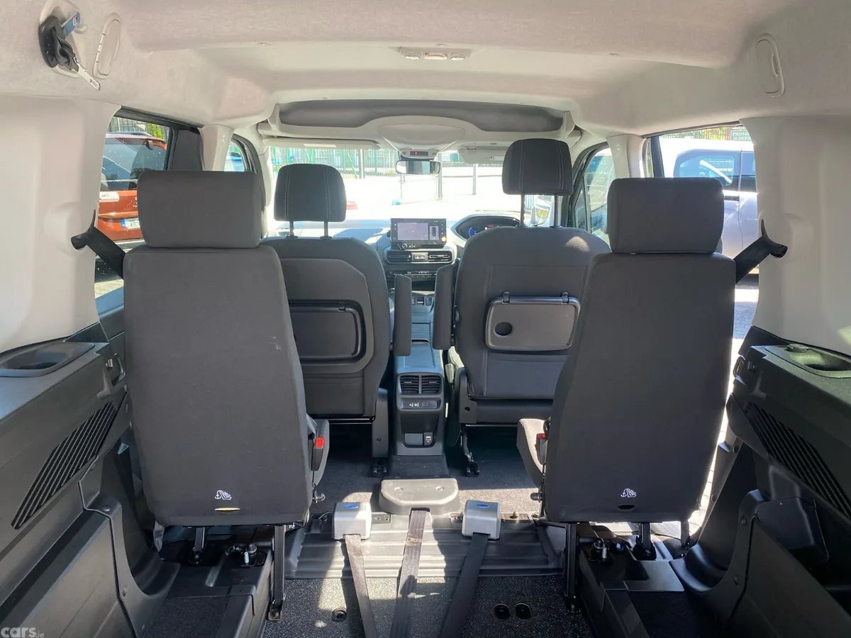 Peugeot Rifter MPV, Diesel, 2026, Green