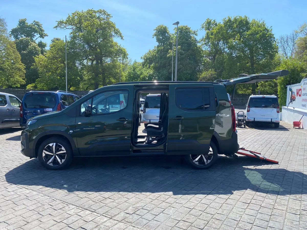 Peugeot Rifter MPV, Diesel, 2026, Green