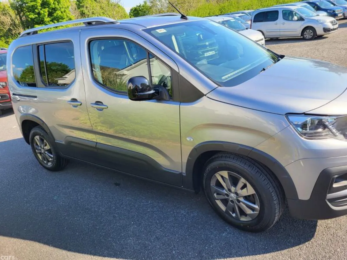 Peugeot Rifter MPV, Diesel, 2022, Grey