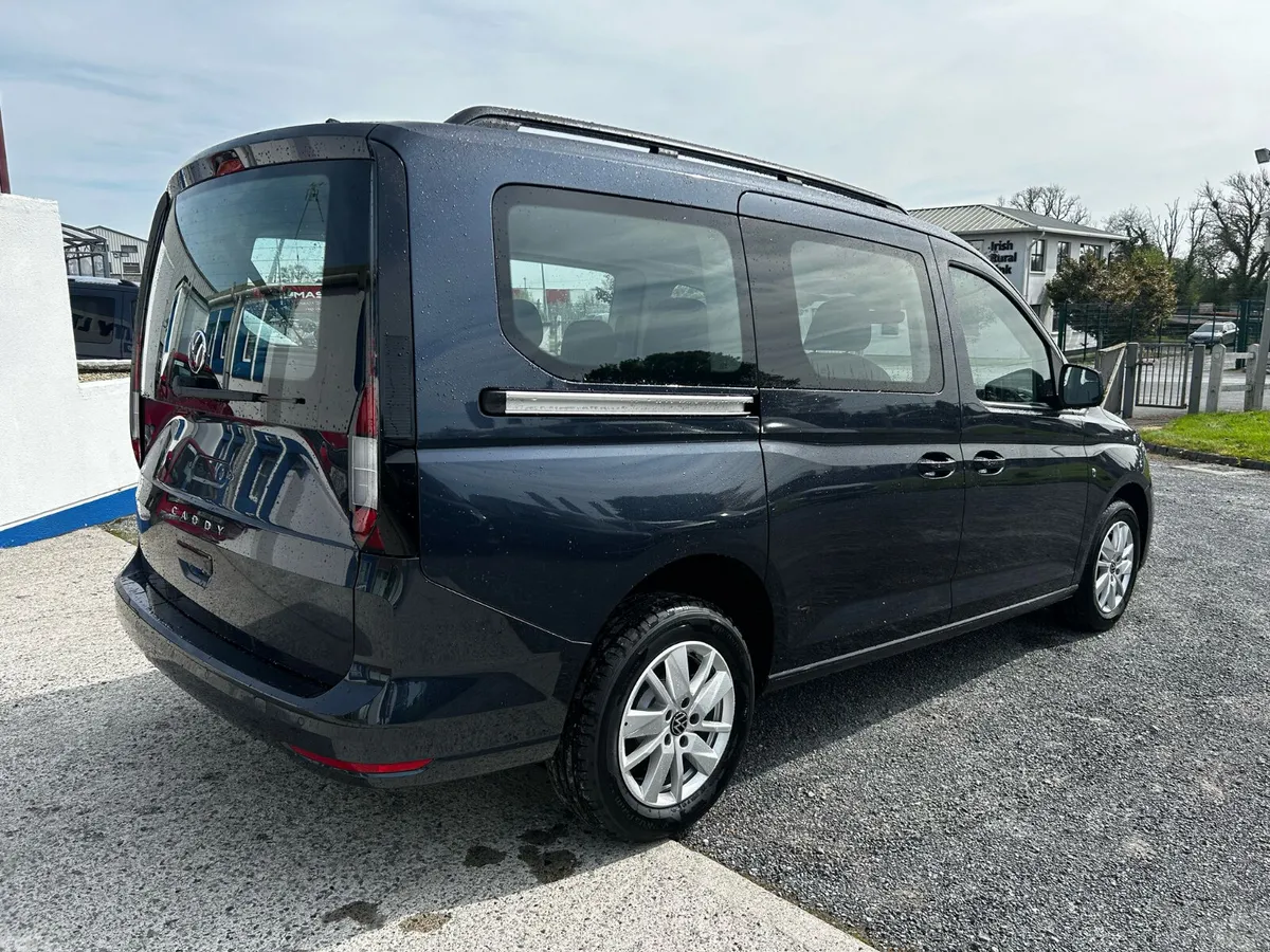 Volkswagen Caddy Maxi Life MPV, Diesel, 2026, Blue