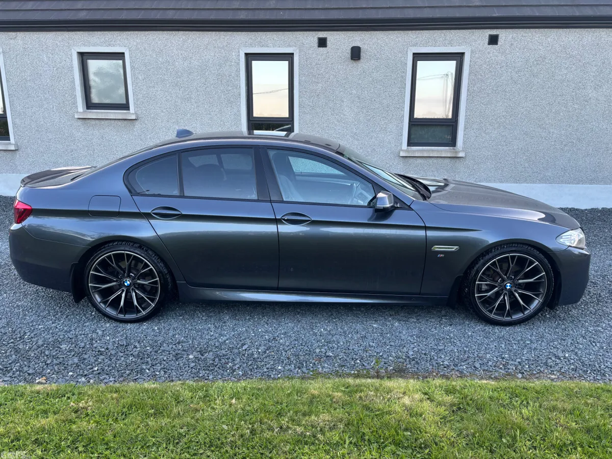 BMW 5-Series Saloon, Diesel, 2016, Grey