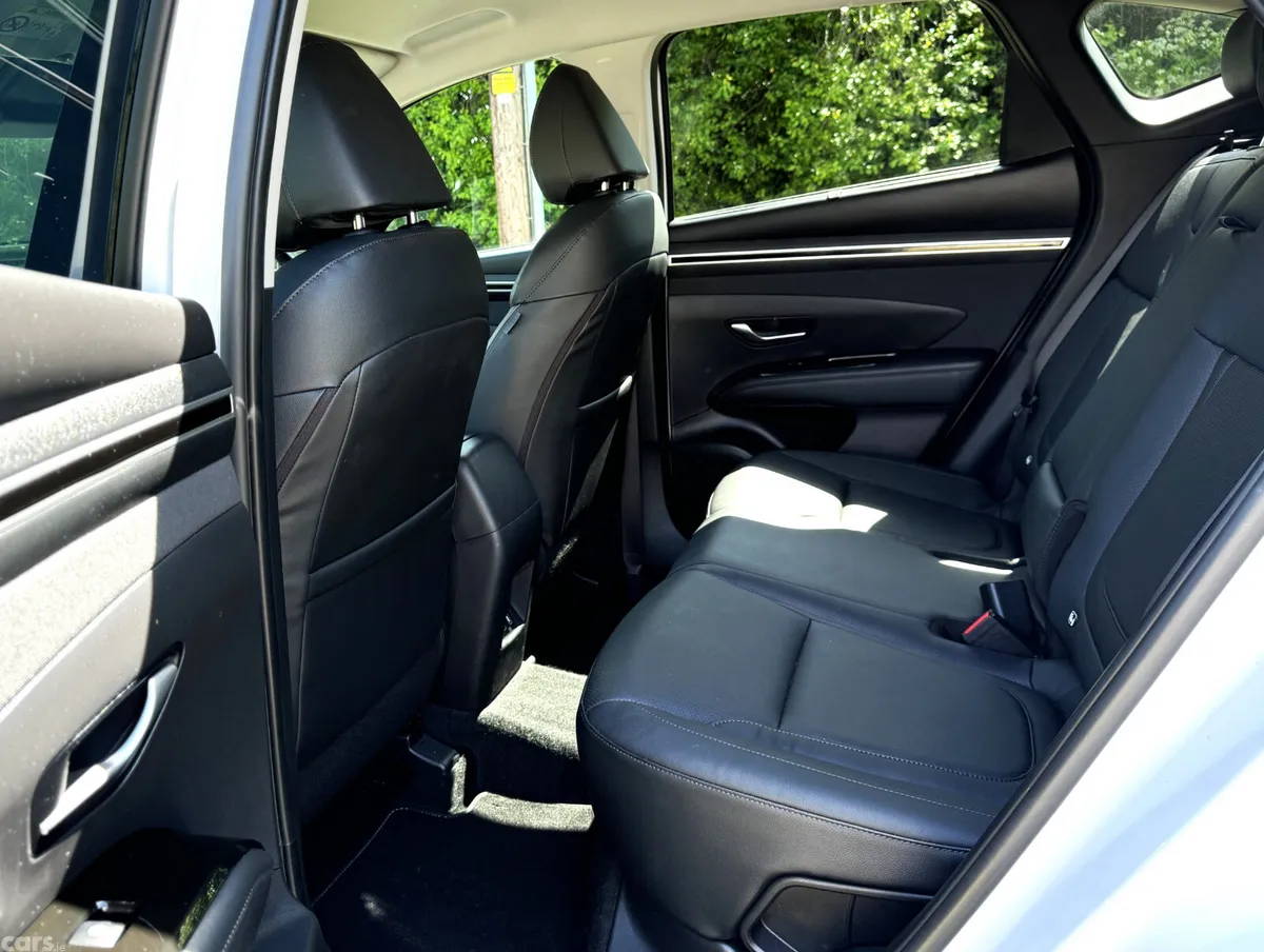 Hyundai Tucson SUV, Diesel, 2022, White