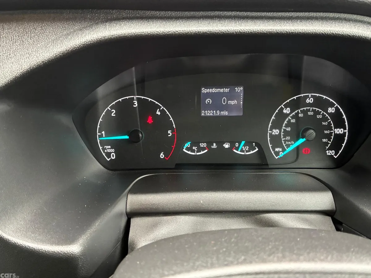 Ford Tourneo Custom Estate, Diesel, 2021, Red