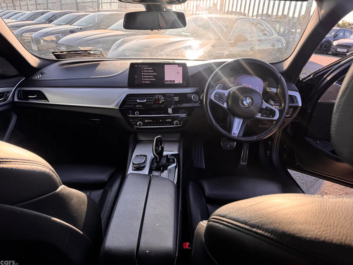 BMW 5-Series Saloon, Petrol Plug-in Hybrid, 2018, Black
