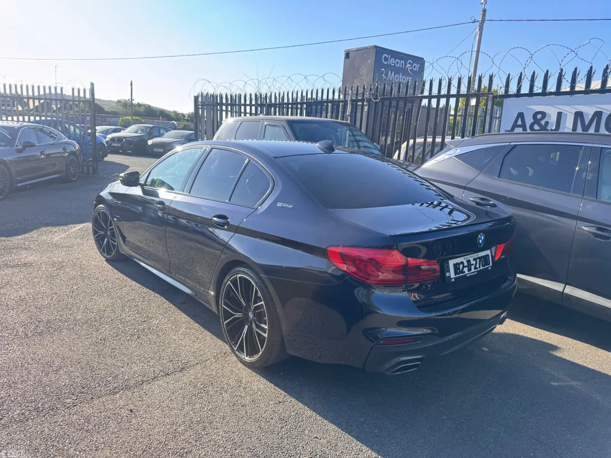 BMW 5-Series Saloon, Petrol Plug-in Hybrid, 2018, Black
