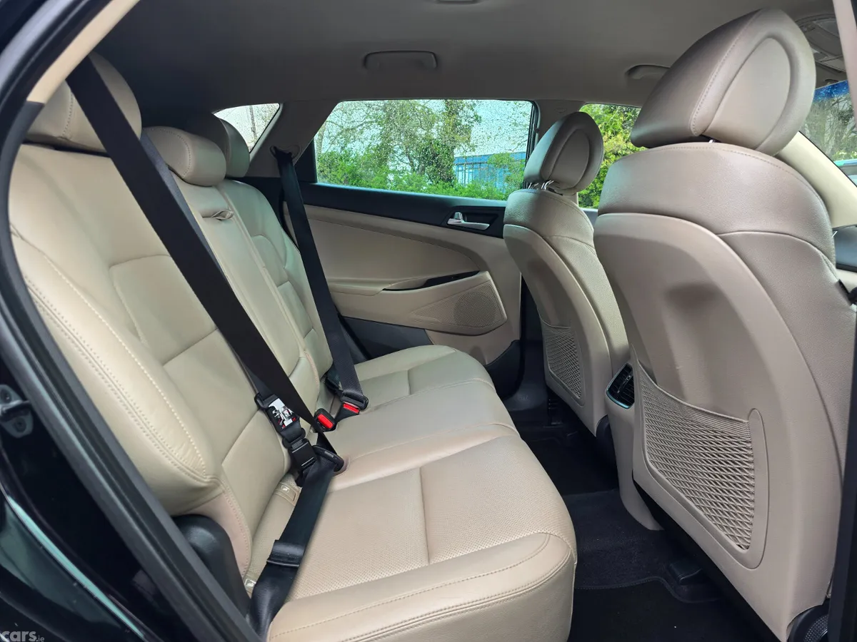Hyundai Tucson SUV, Diesel, 2017, Black