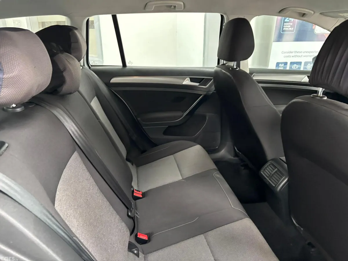 Volkswagen Golf Estate, Diesel, 2016, Silver