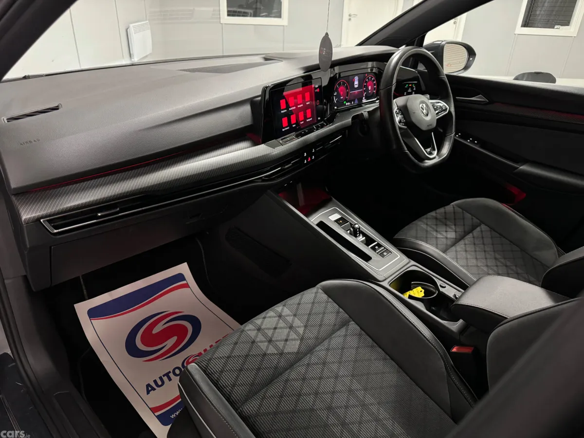 Volkswagen Golf Hatchback, Diesel, 2021, Grey