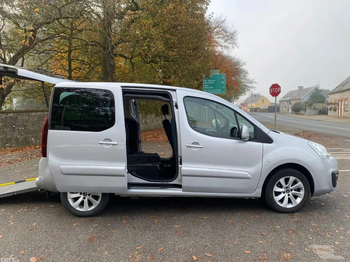Citroen Berlingo Multispace MPV, Diesel, 2019, Silver