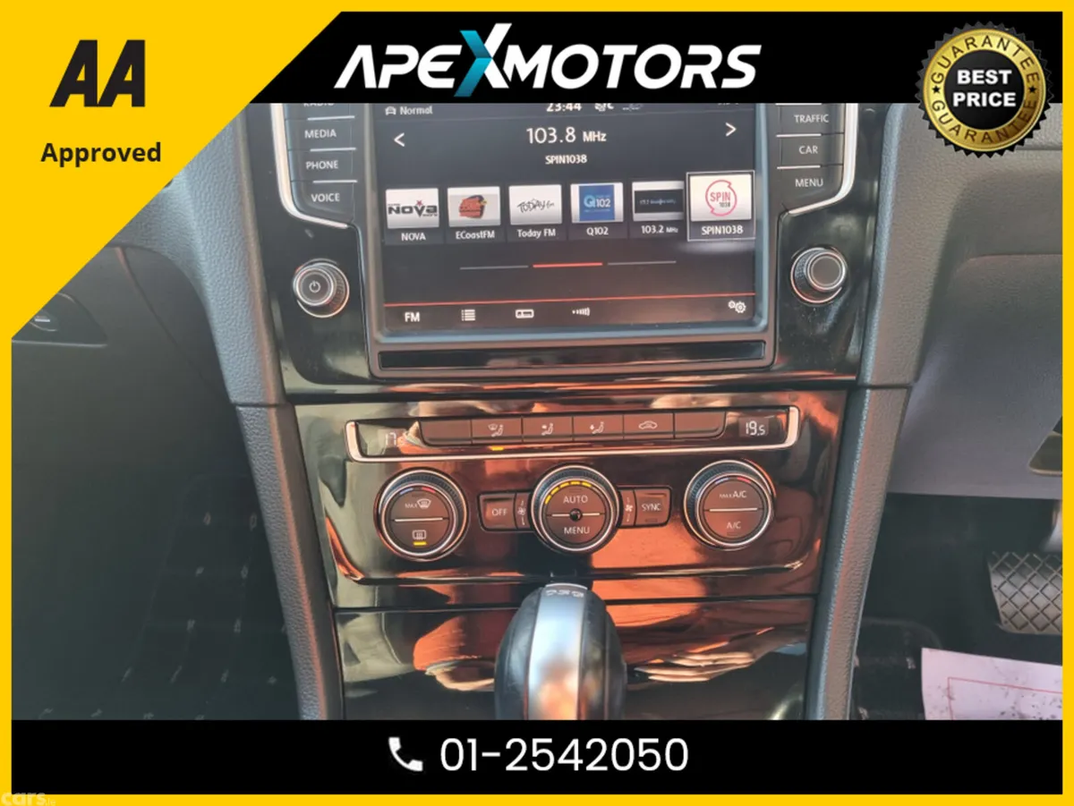 Volkswagen Golf Hatchback, Petrol, 2016, White