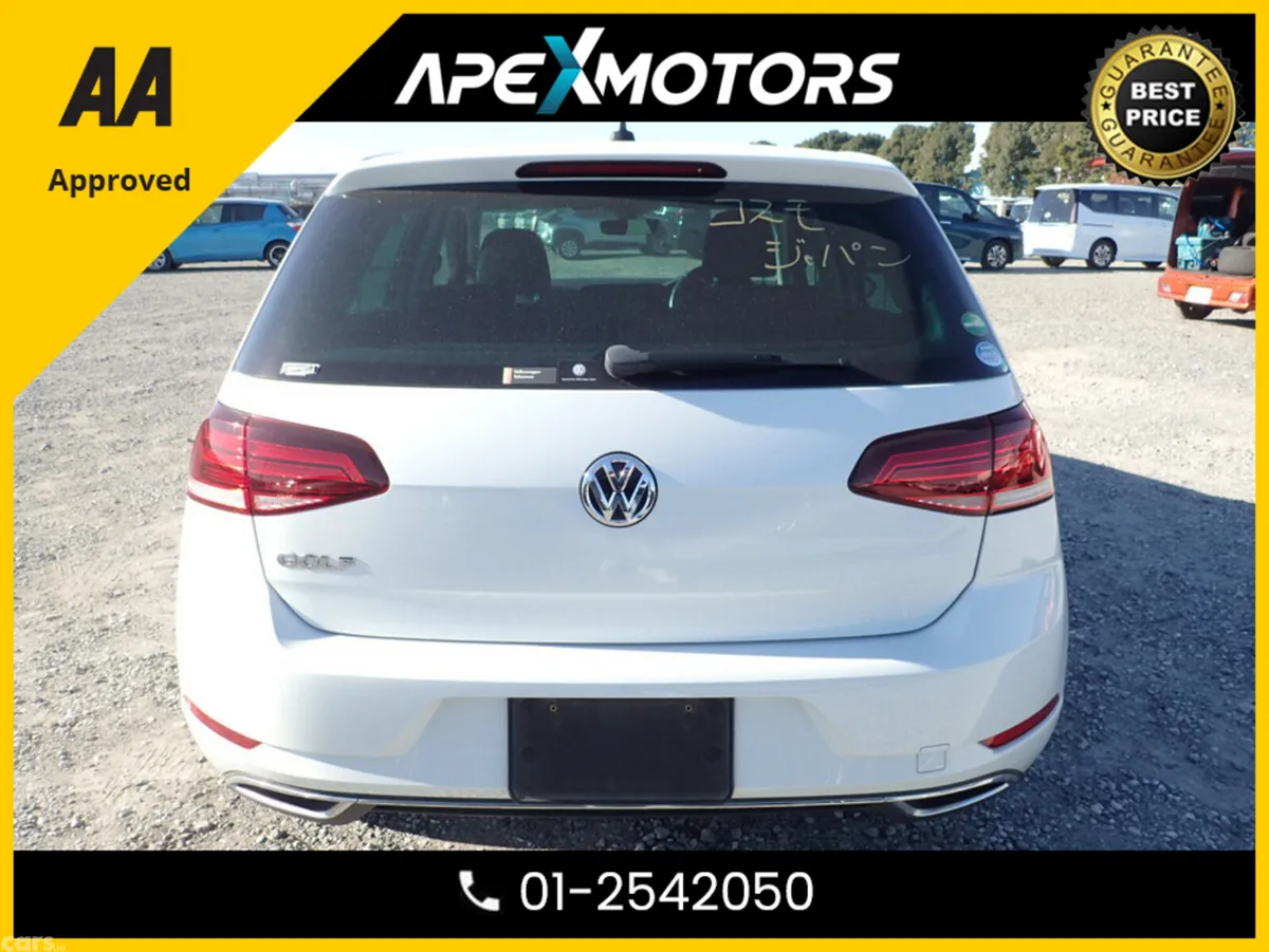 Volkswagen Golf Hatchback, Petrol, 2018, White