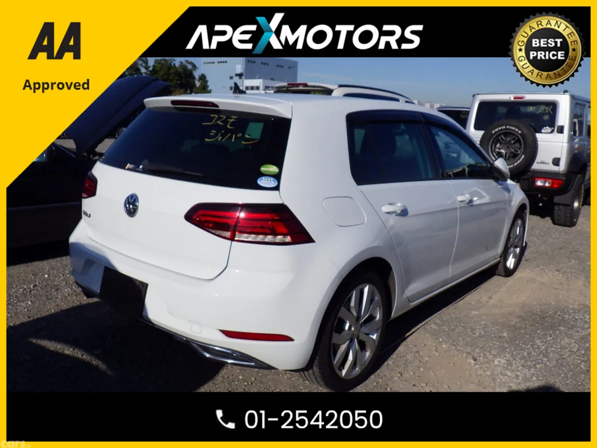 Volkswagen Golf Hatchback, Petrol, 2018, White