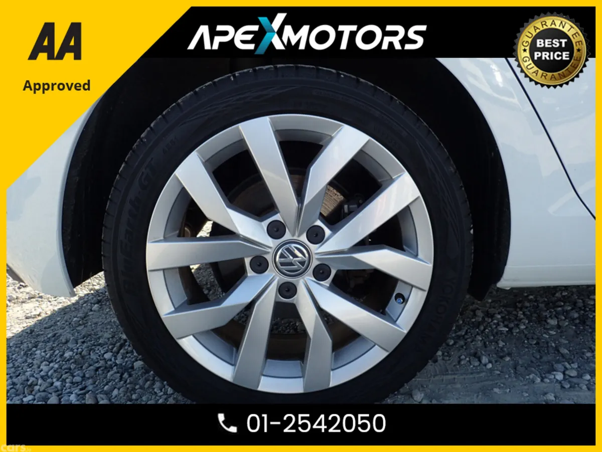 Volkswagen Golf Hatchback, Petrol, 2018, White