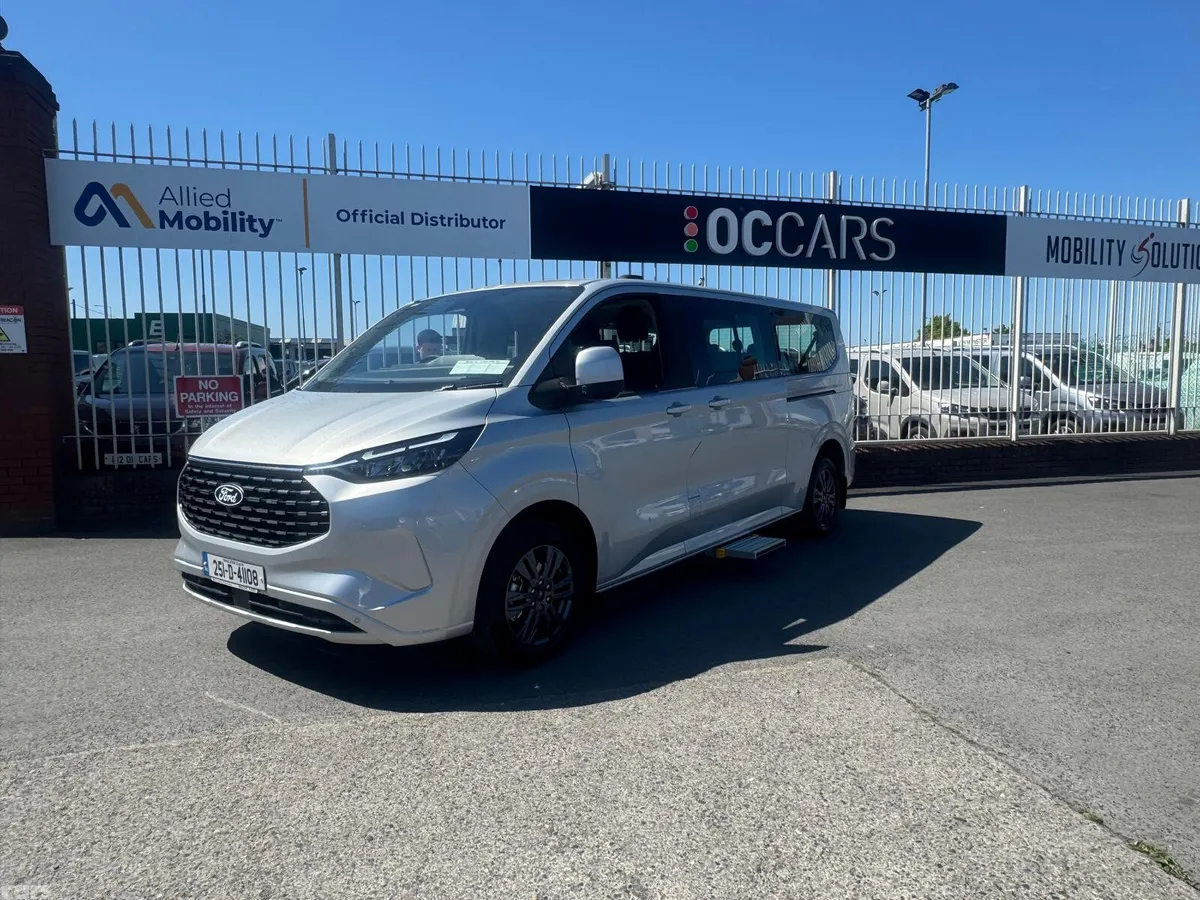 Ford Transit Custom MPV, Petrol Plug-in Hybrid, 2025, Black