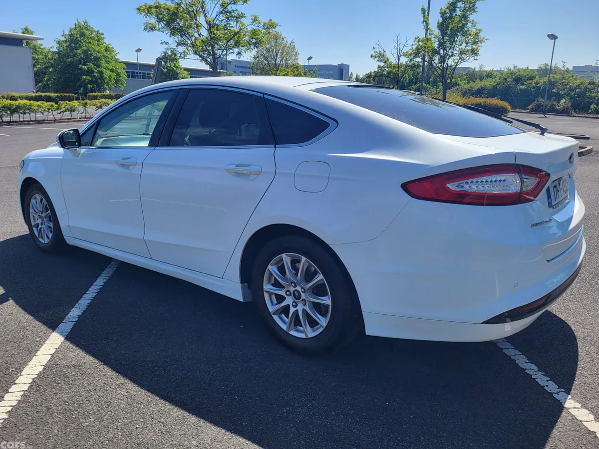 Ford Mondeo Hatchback, Diesel, 2017, White