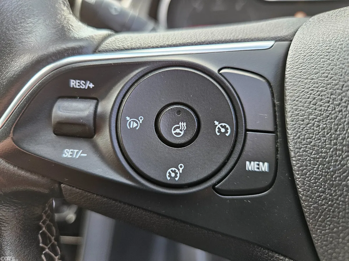 Opel Grandland X SUV, Diesel, 2018, Black