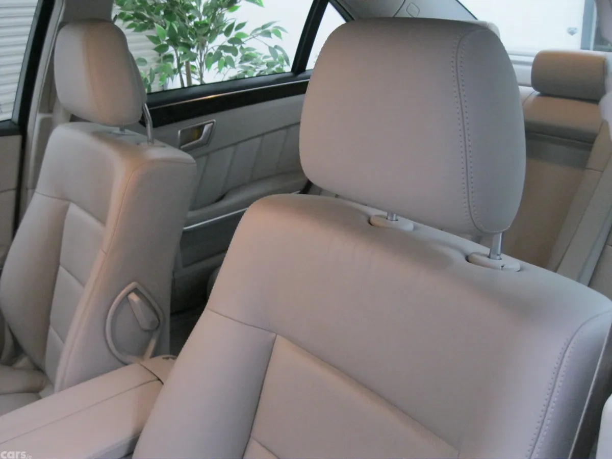 Mercedes-Benz E-Class Saloon, Diesel, 2013, Grey