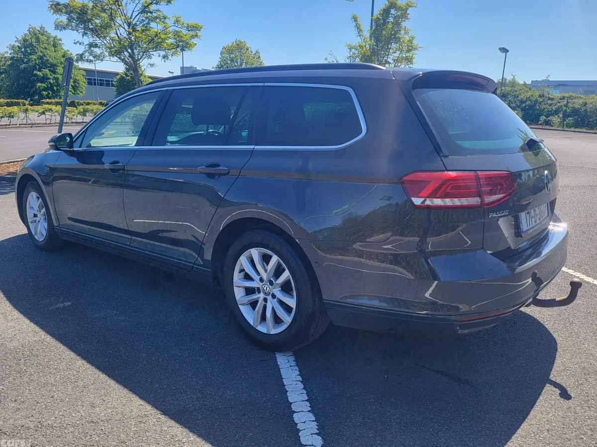 Volkswagen Passat Estate, Diesel, 2017, Grey