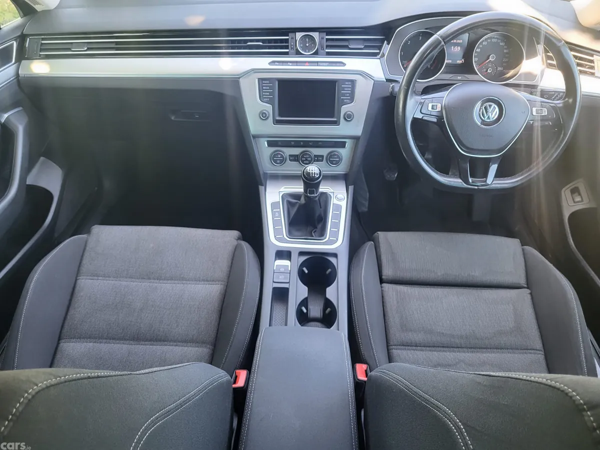 Volkswagen Passat Estate, Diesel, 2017, Grey