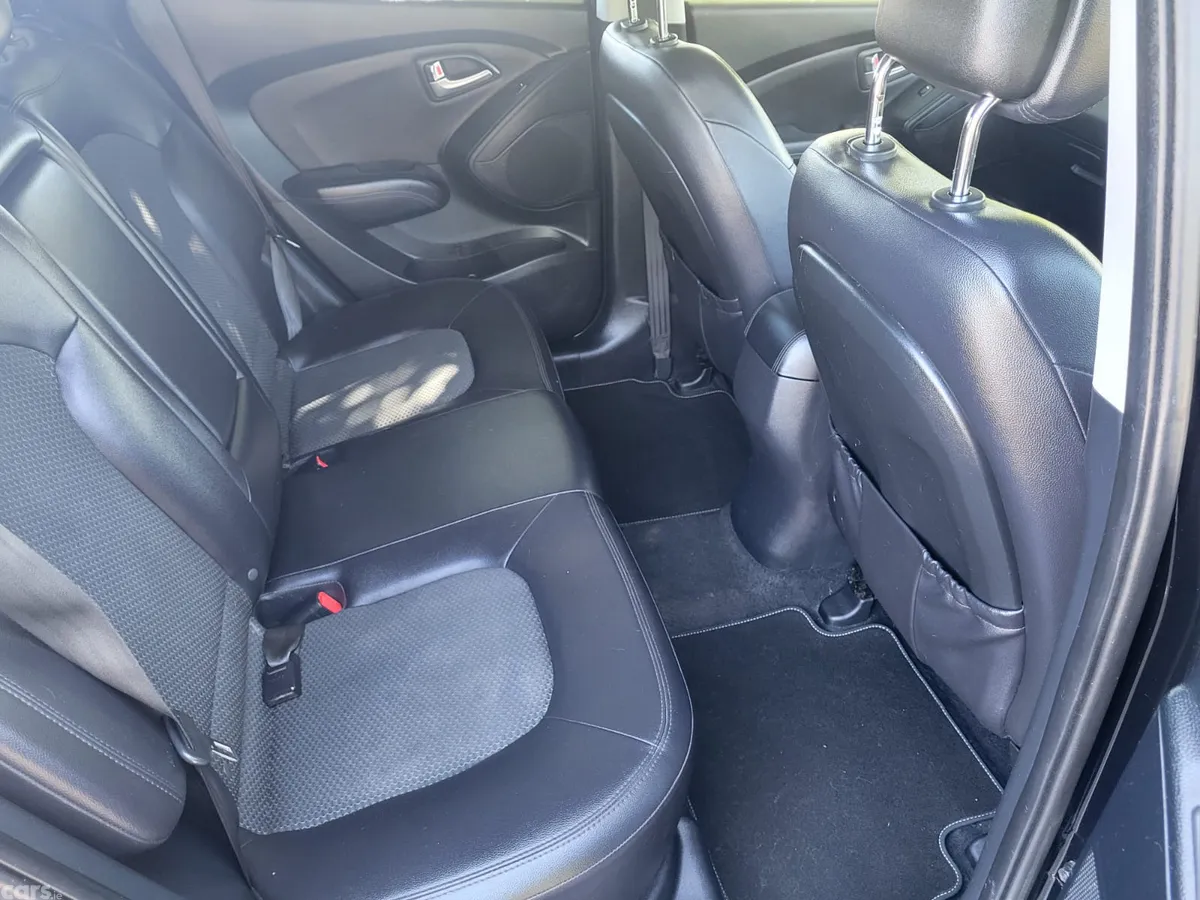 Hyundai ix35 SUV, Diesel, 2013, Black