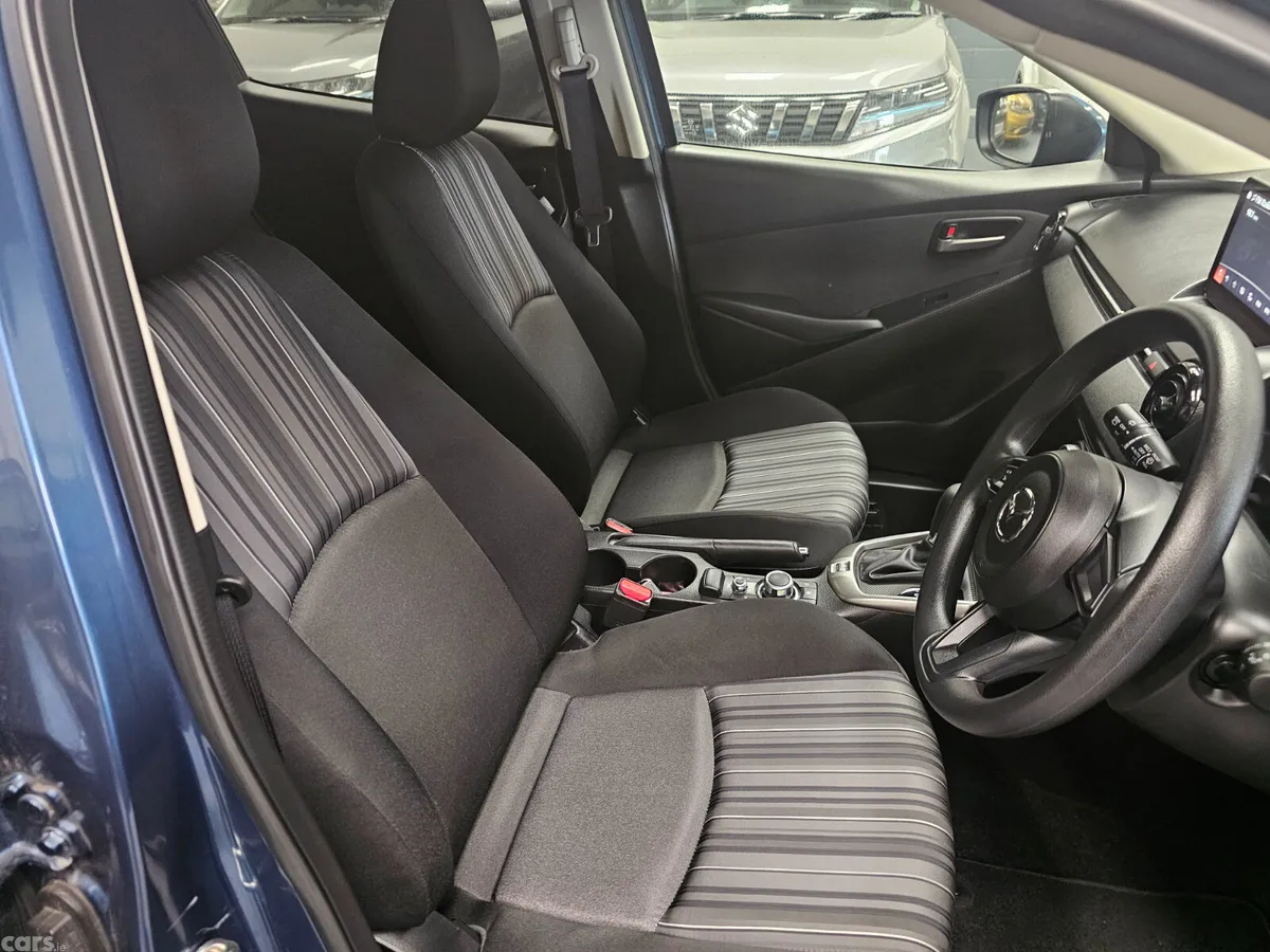 Mazda Mazda2 Hatchback, Petrol, 2022, Blue