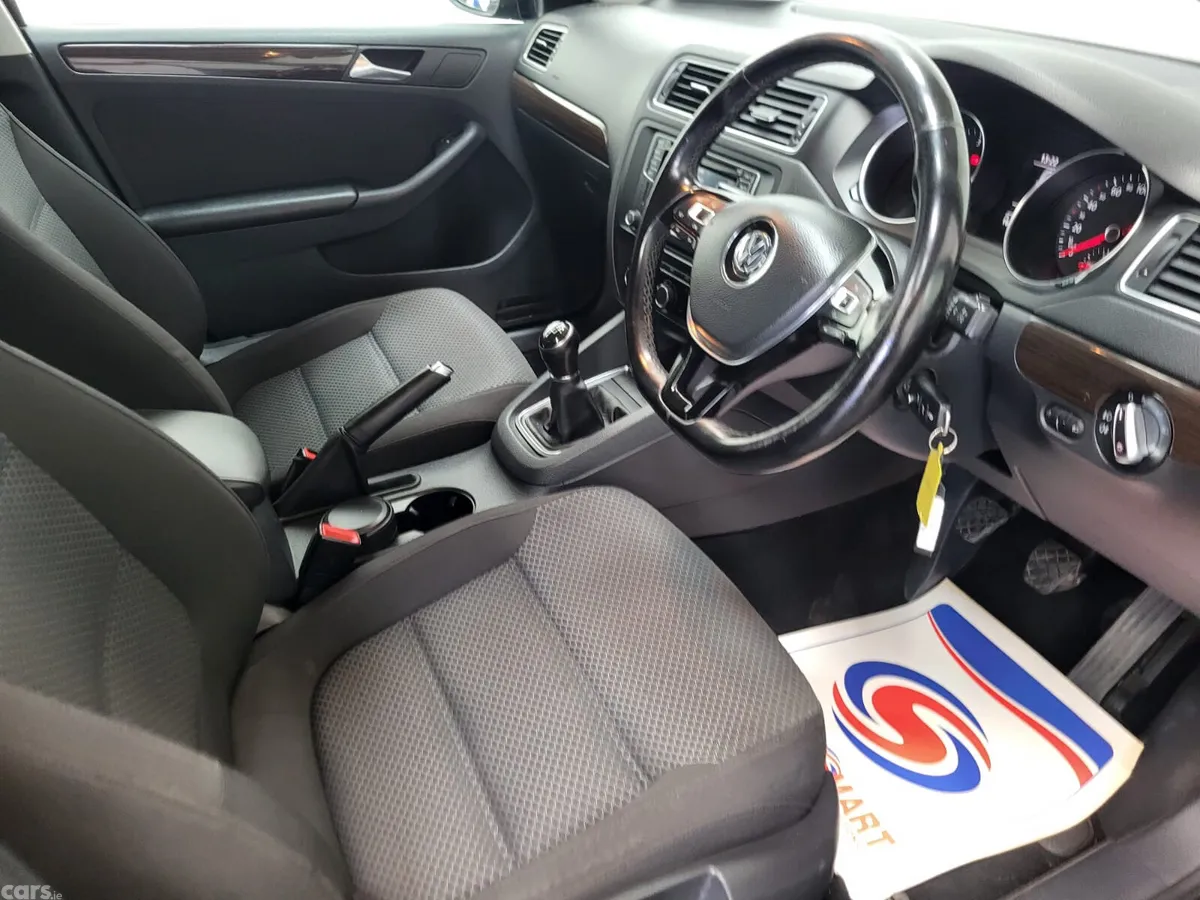 Volkswagen Jetta Saloon, Diesel, 2016, Black