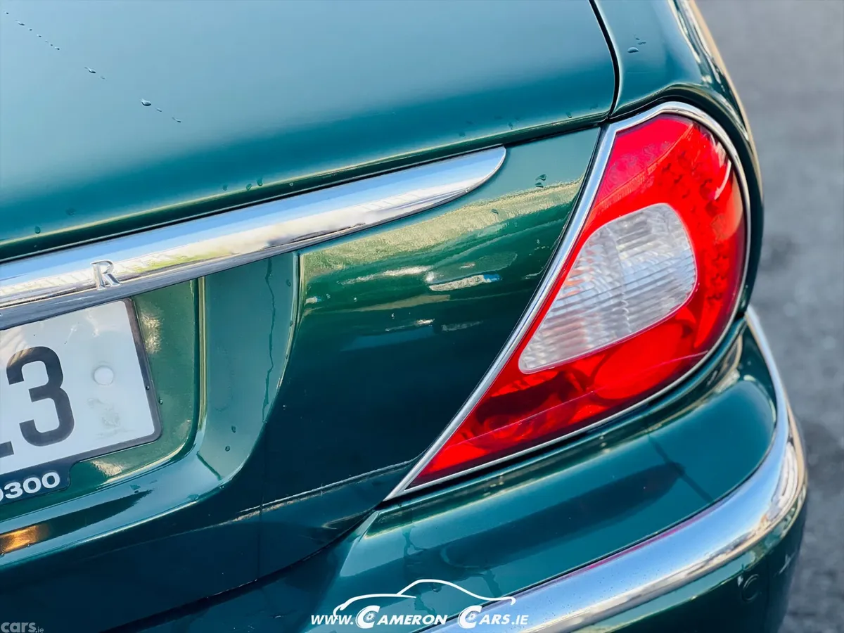 Jaguar XJ Saloon, Petrol, 2005, Green