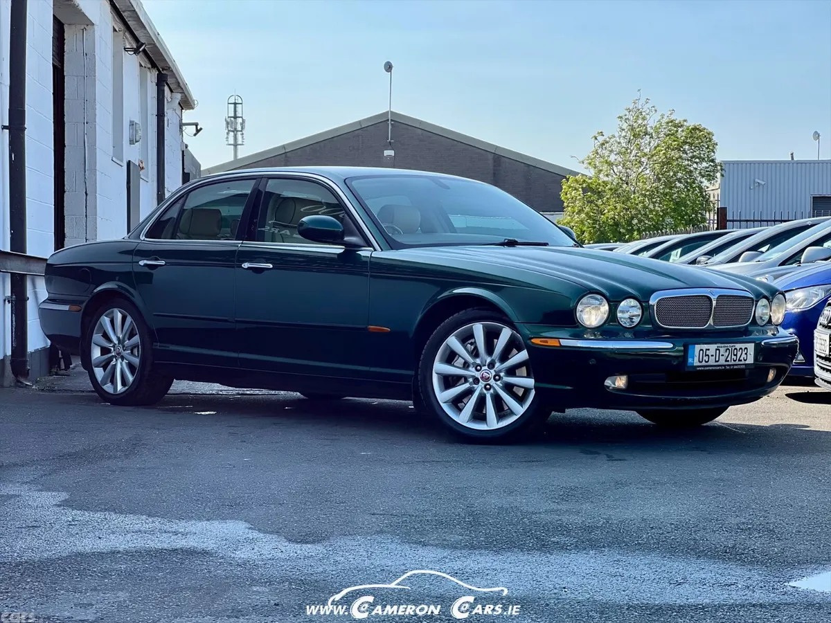 Jaguar XJ Saloon, Petrol, 2005, Green
