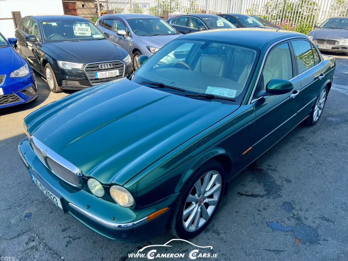 Jaguar XJ Saloon, Petrol, 2005, Green