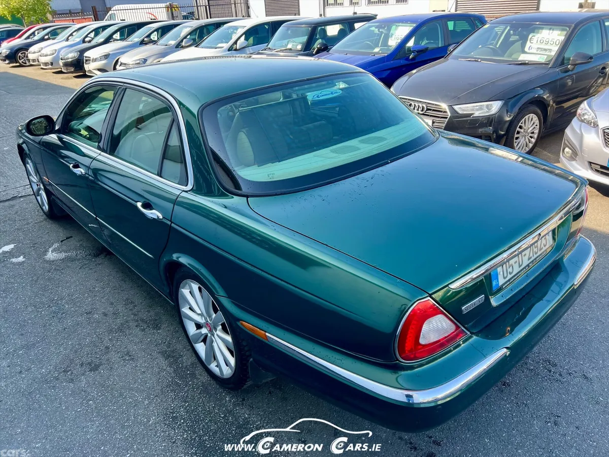 Jaguar XJ Saloon, Petrol, 2005, Green
