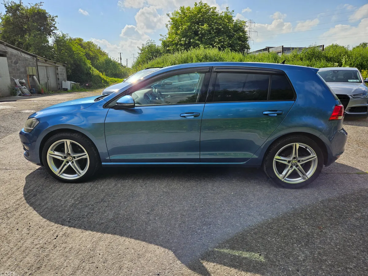 Volkswagen Golf Hatchback, Petrol, 2015, Blue