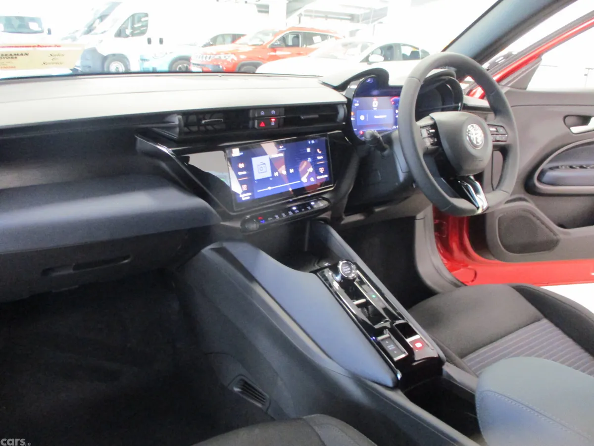 Alfa Romeo Junior SUV, Petrol Hybrid, 2026, Red