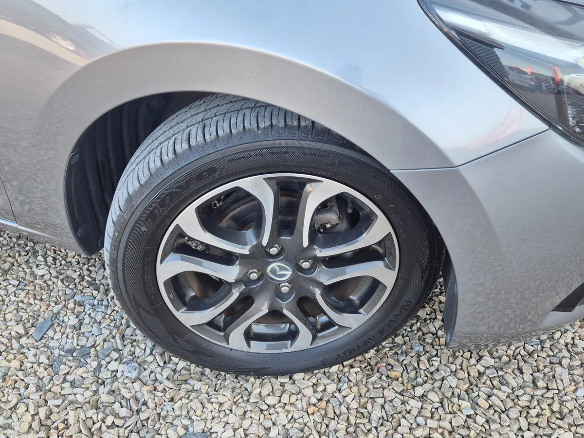 Mazda Demio Hatchback, Diesel, 2014, Grey