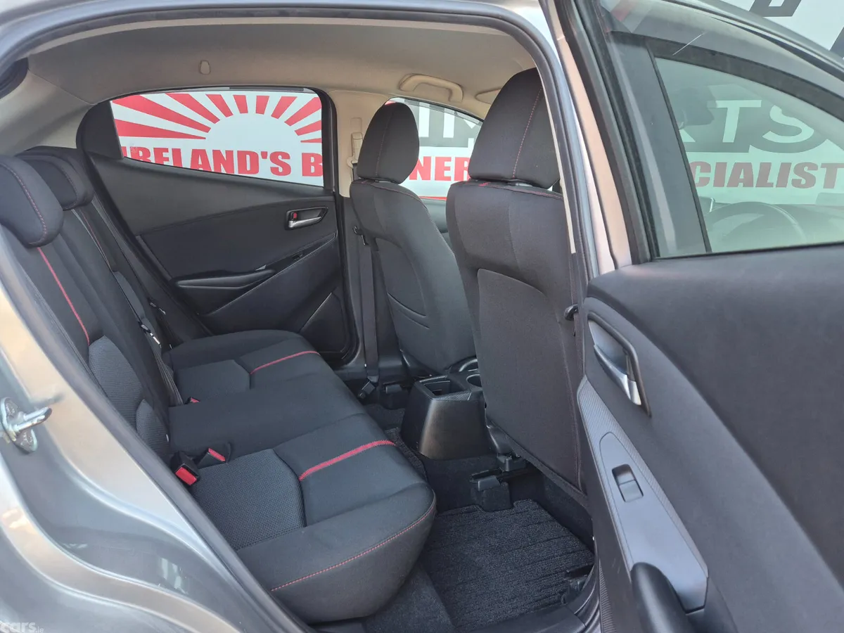 Mazda Demio Hatchback, Diesel, 2014, Grey