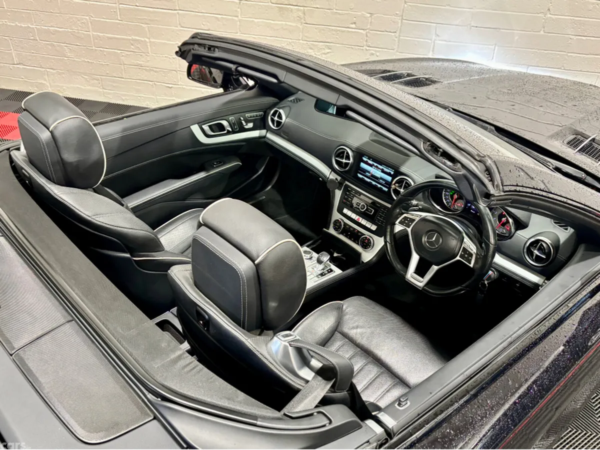 Mercedes-Benz SL-Class Convertible, Petrol, 2015, Black
