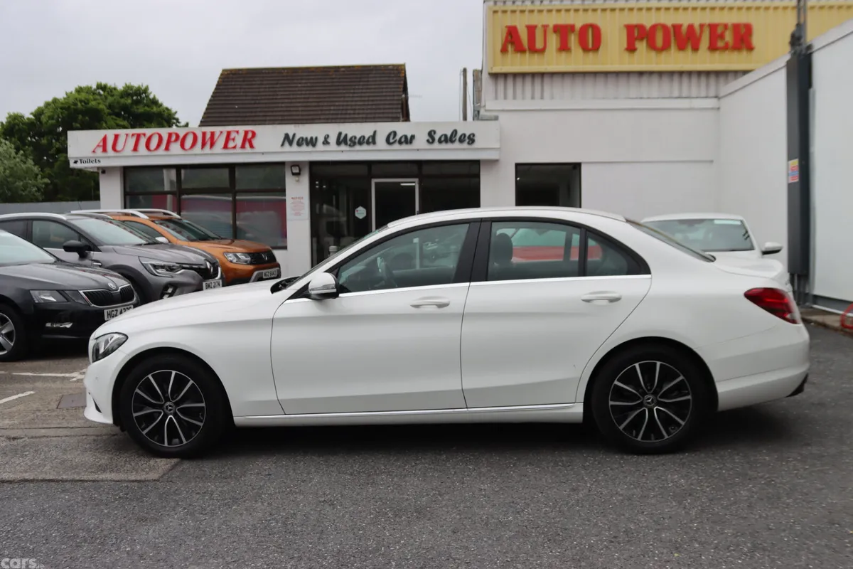 Mercedes-Benz C-Class Saloon, Diesel, 2019, White