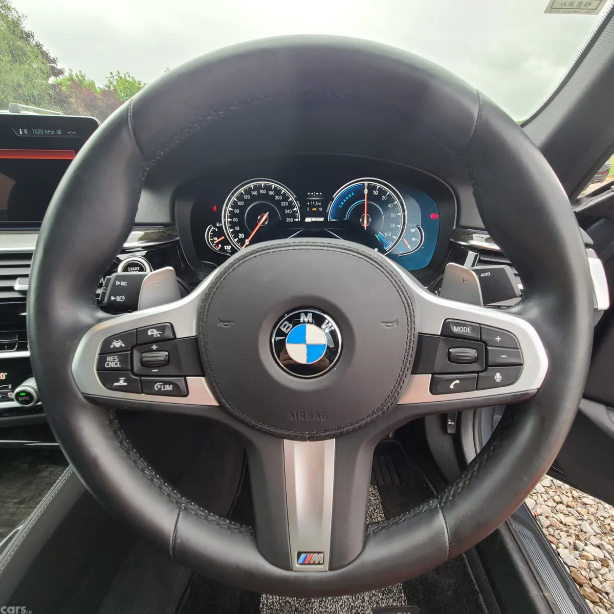 BMW 5-Series Saloon, Petrol Plug-in Hybrid, 2019, Grey