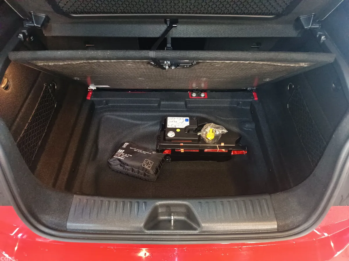 Mercedes-Benz A-Class Hatchback, Petrol, 2016, Red