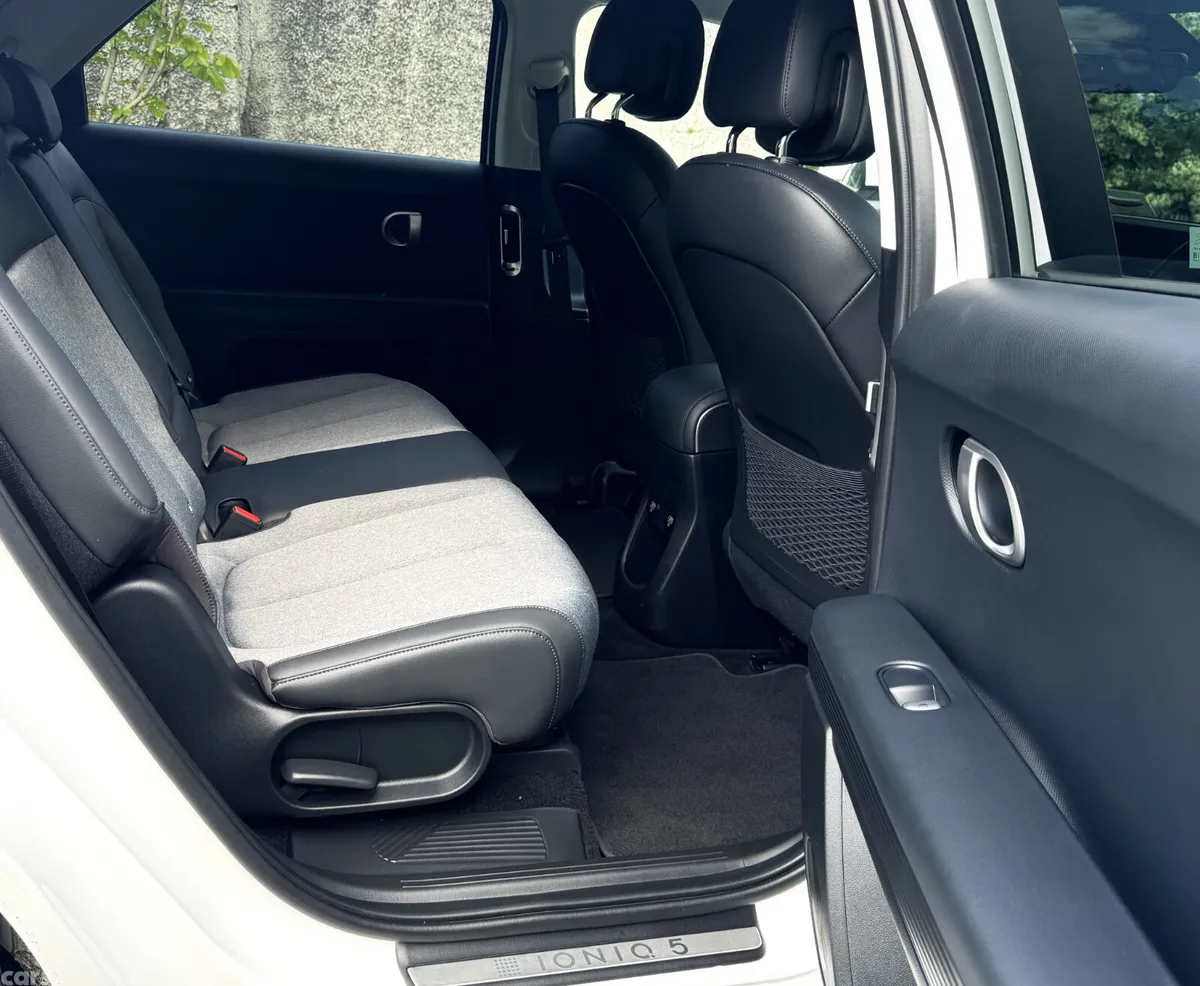 Hyundai IONIQ 5 MPV, Electric, 2024, White