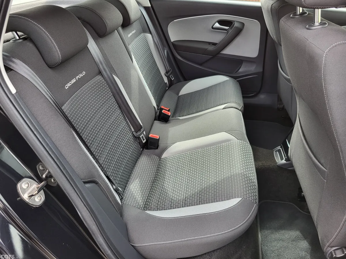 Volkswagen Polo SUV, Petrol, 2015, Black