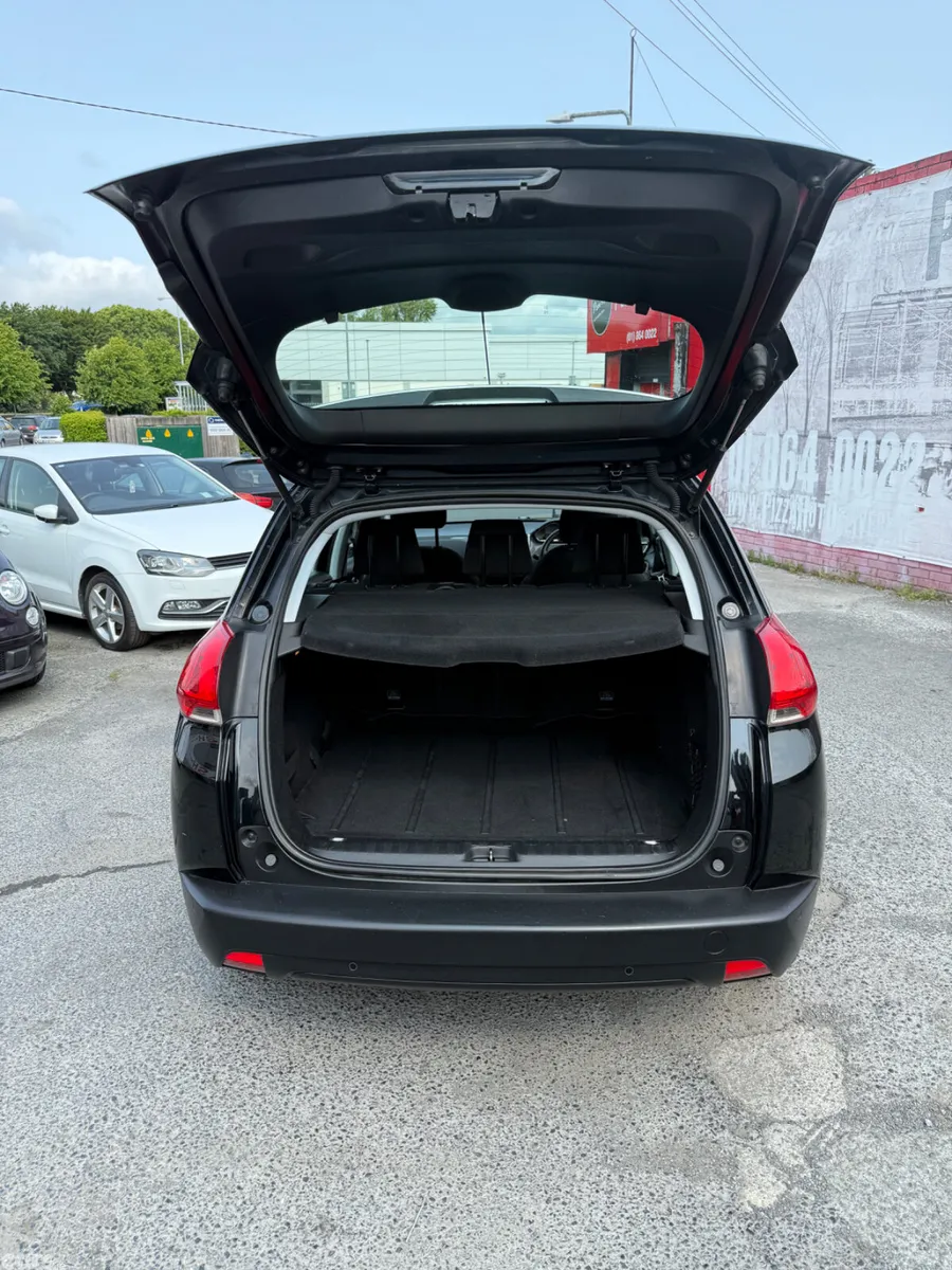 Peugeot 2008 SUV, Diesel, 2015, Black
