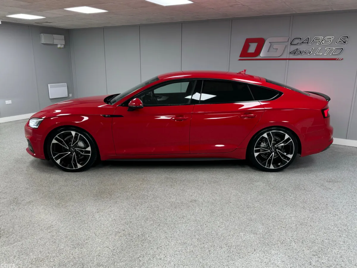 Audi A5 Hatchback, Diesel, 2017, Red