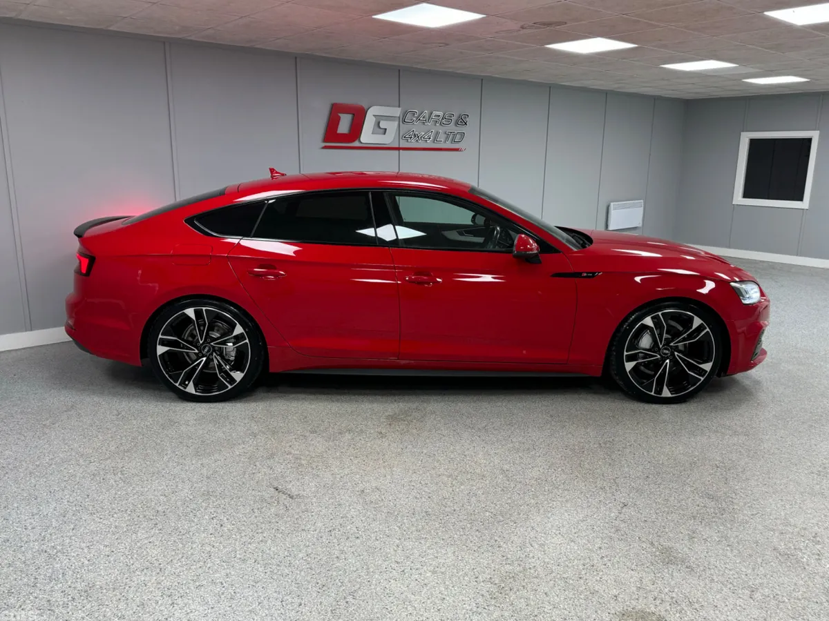 Audi A5 Hatchback, Diesel, 2017, Red