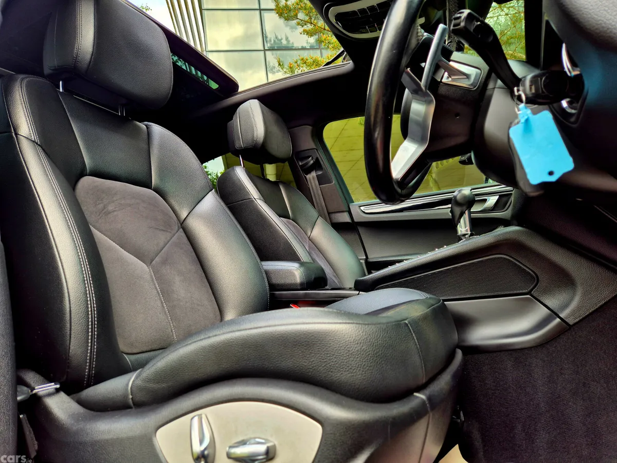 Porsche Macan SUV, Diesel, 2018, Black