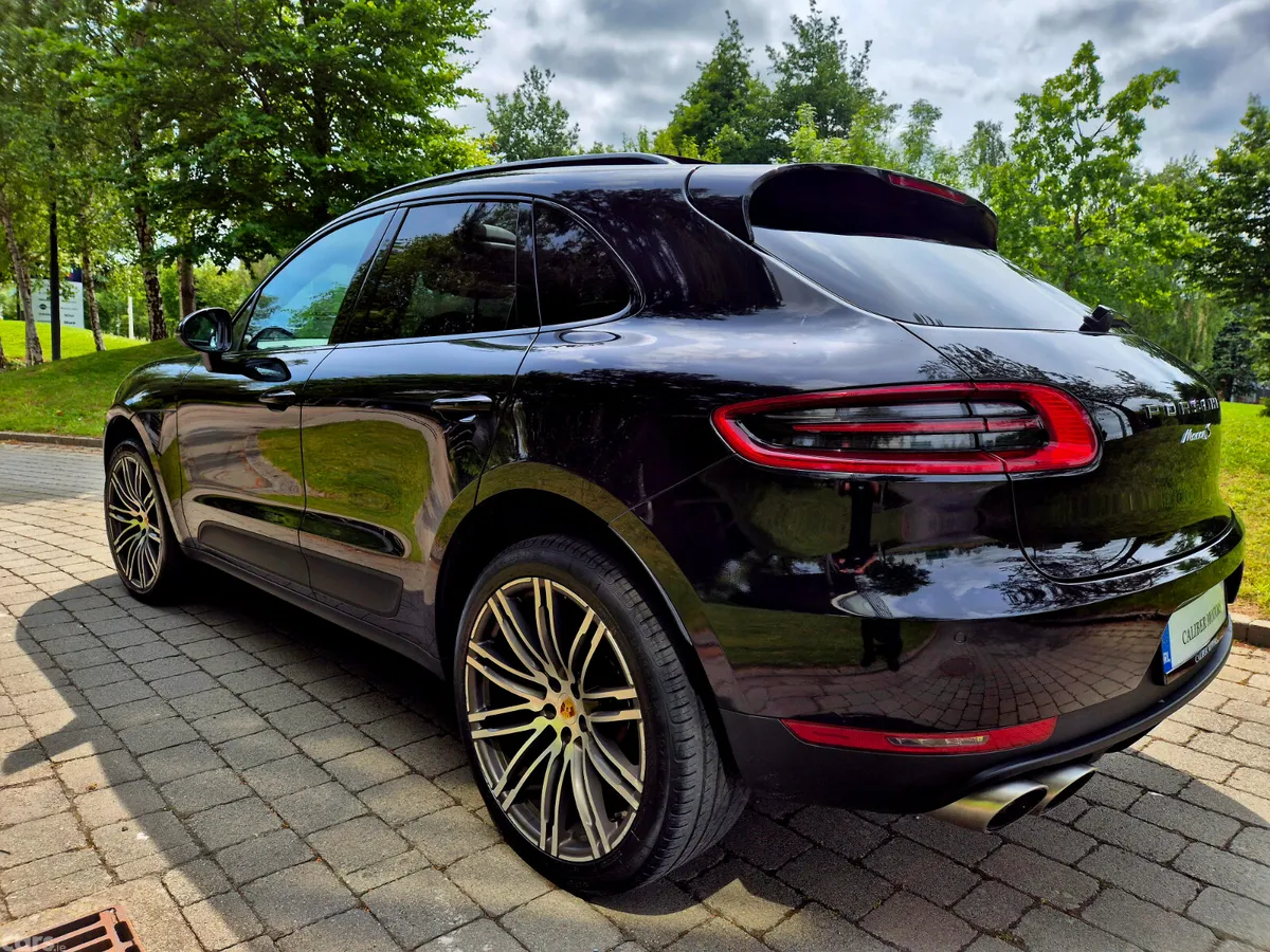 Porsche Macan SUV, Diesel, 2018, Black